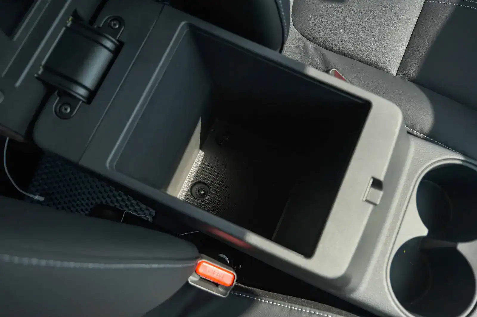 Mitsubishi Xpander AT