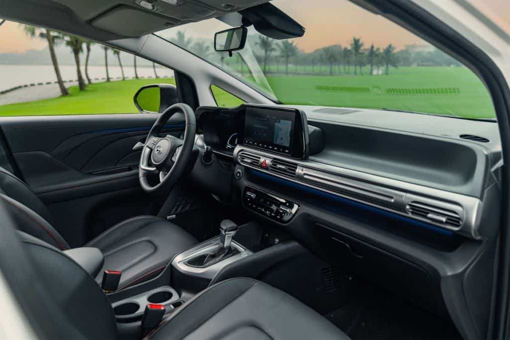 Hyundai Stargazer X