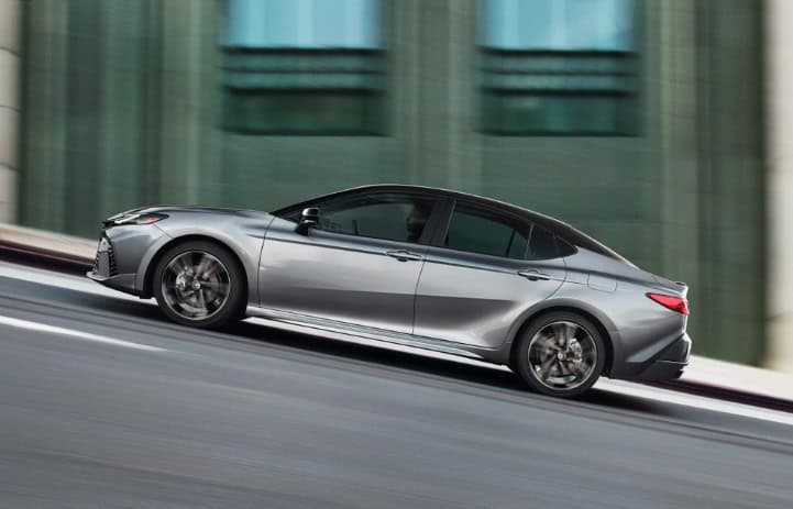 Toyota Camry 2024