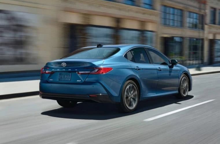 Toyota Camry 2024