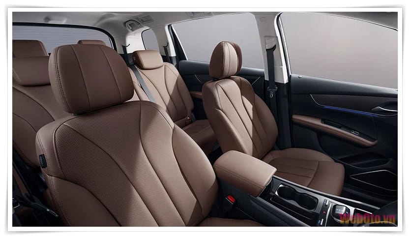 Nội thất BYD M6