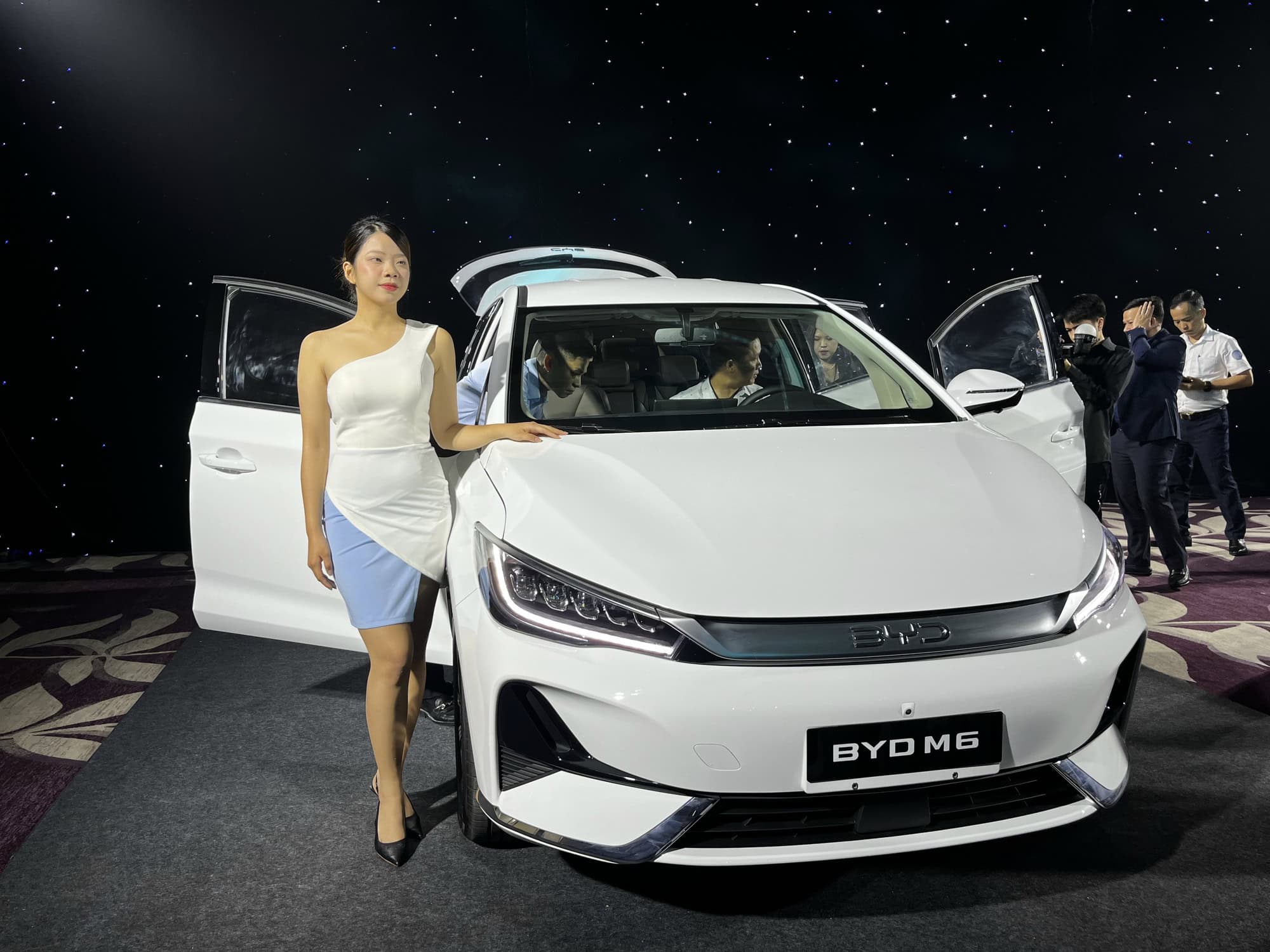 xe 6-7 chỗ của byd
