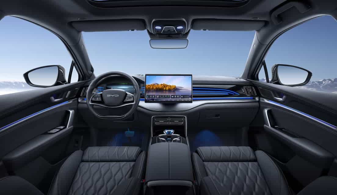 nội thất byd sealion 8