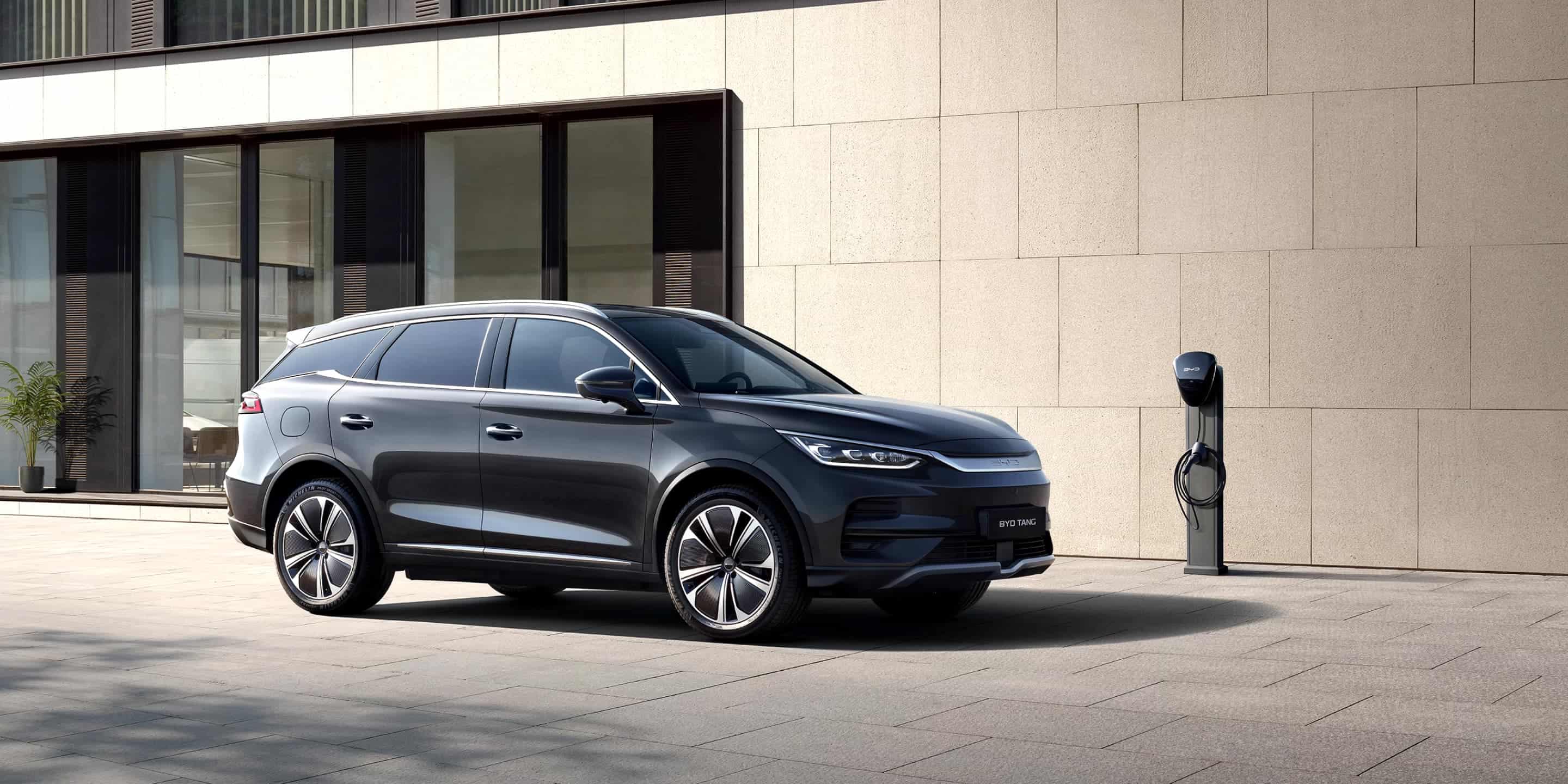 hình ảnh thiết kế ngoại thất byd sealion 8