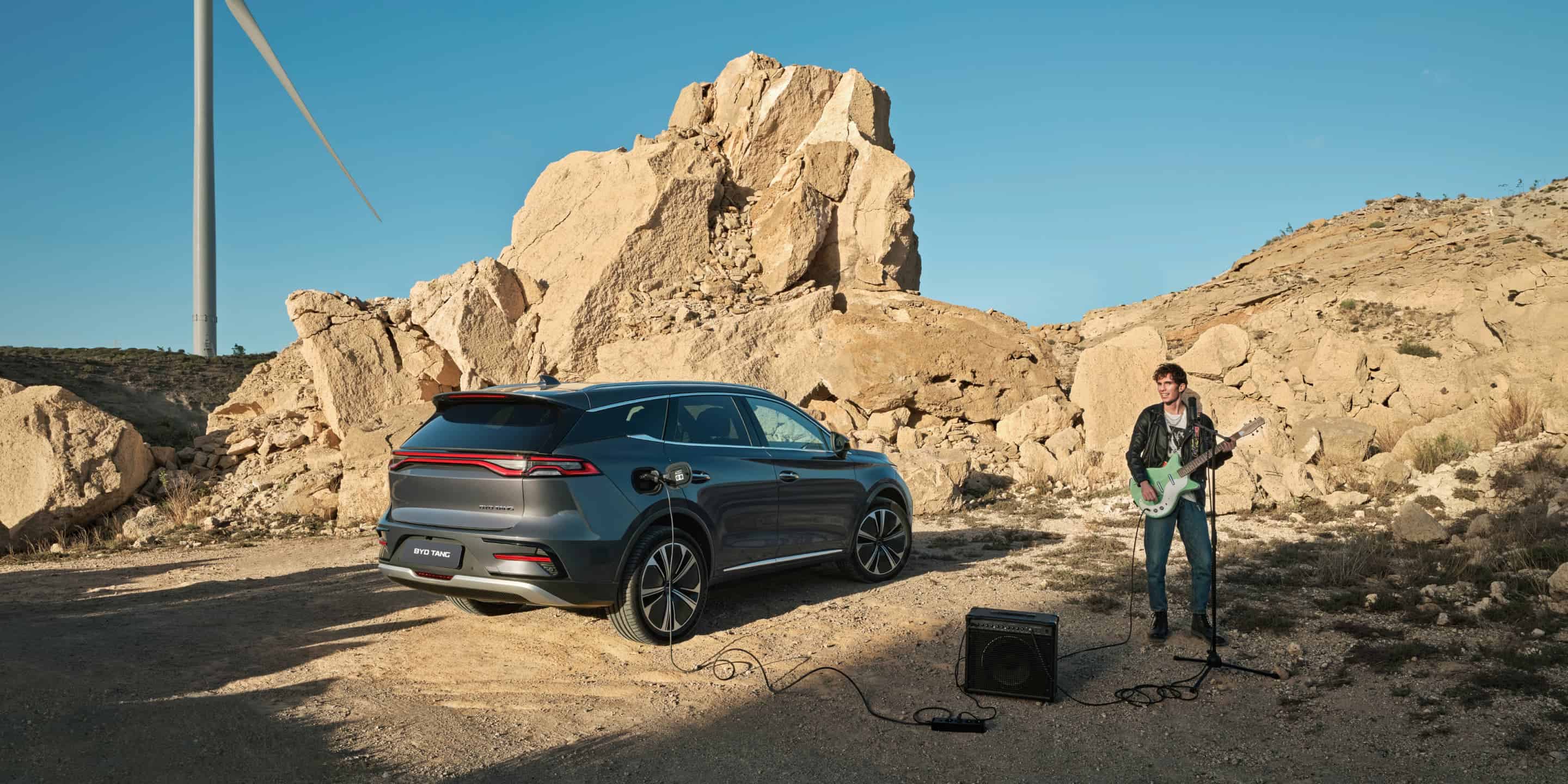 hình ảnh thiết kế ngoại thất byd sealion 8