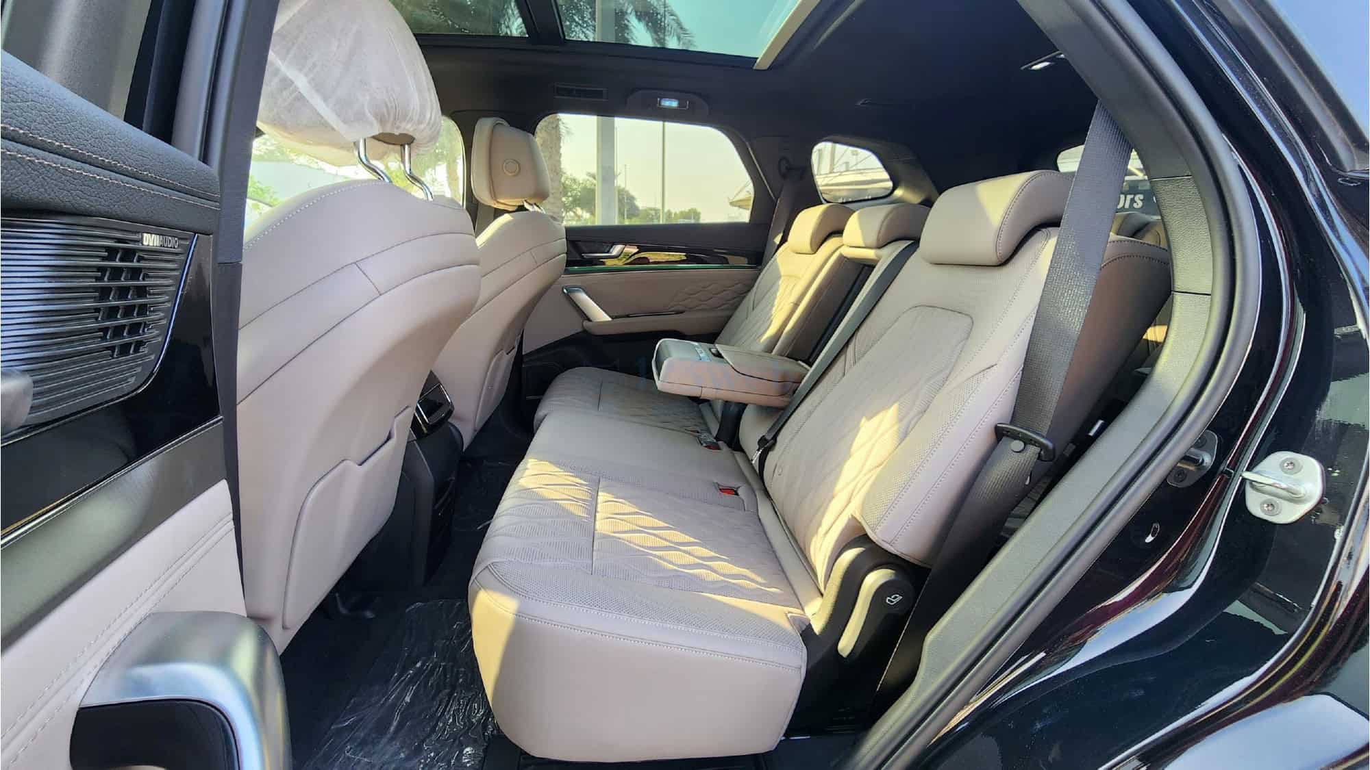 ngoại thất byd sealion 8 ev