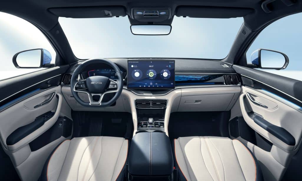 byd sealion 6 premium khoang lái