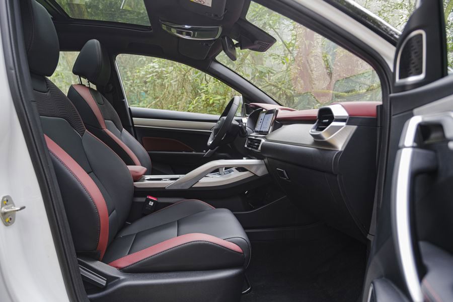 nội thất geely coolray