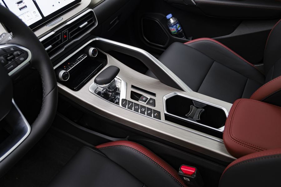 nội thất geely coolray