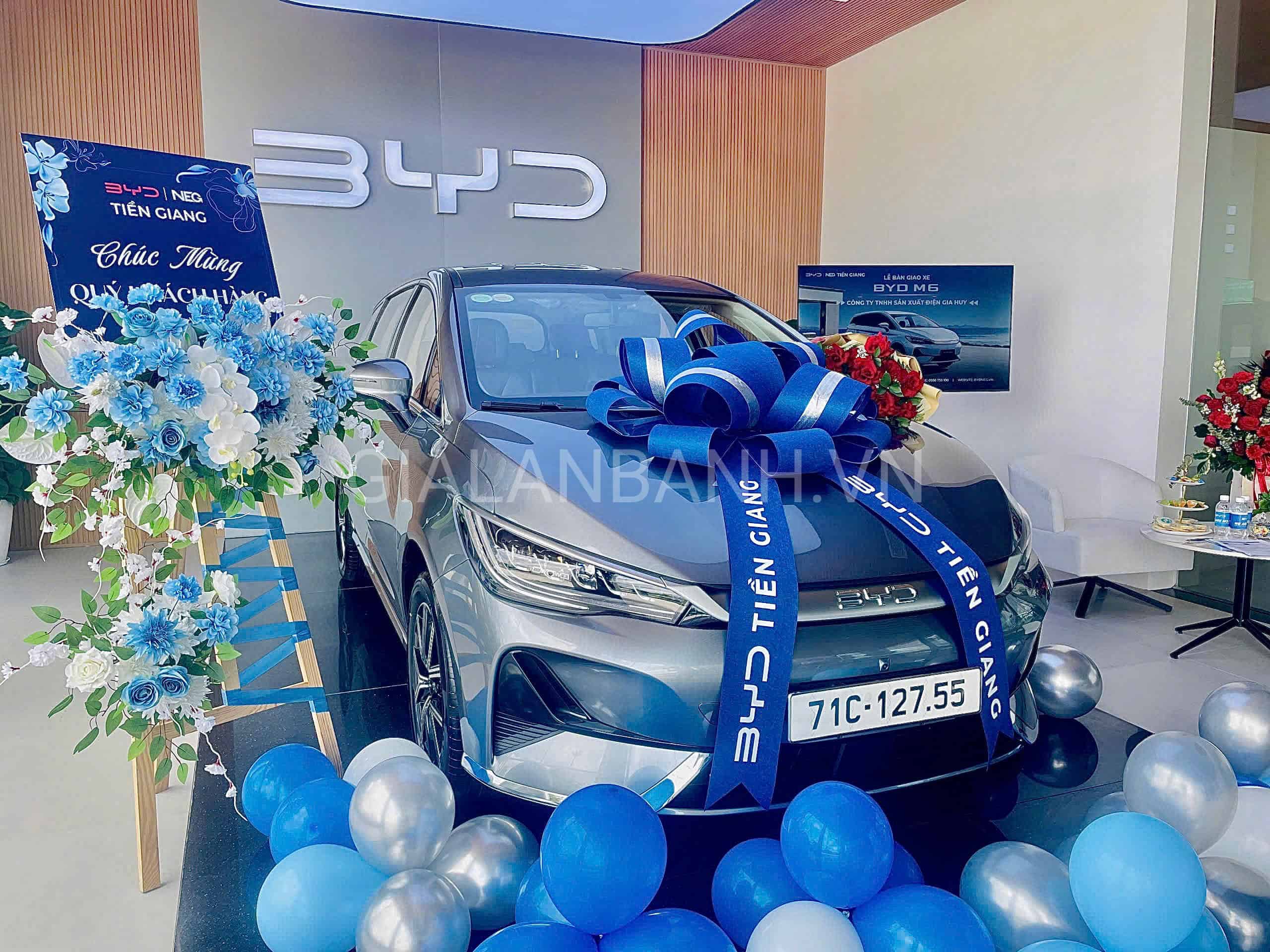 không gian bàn giao xe tại byd gia định