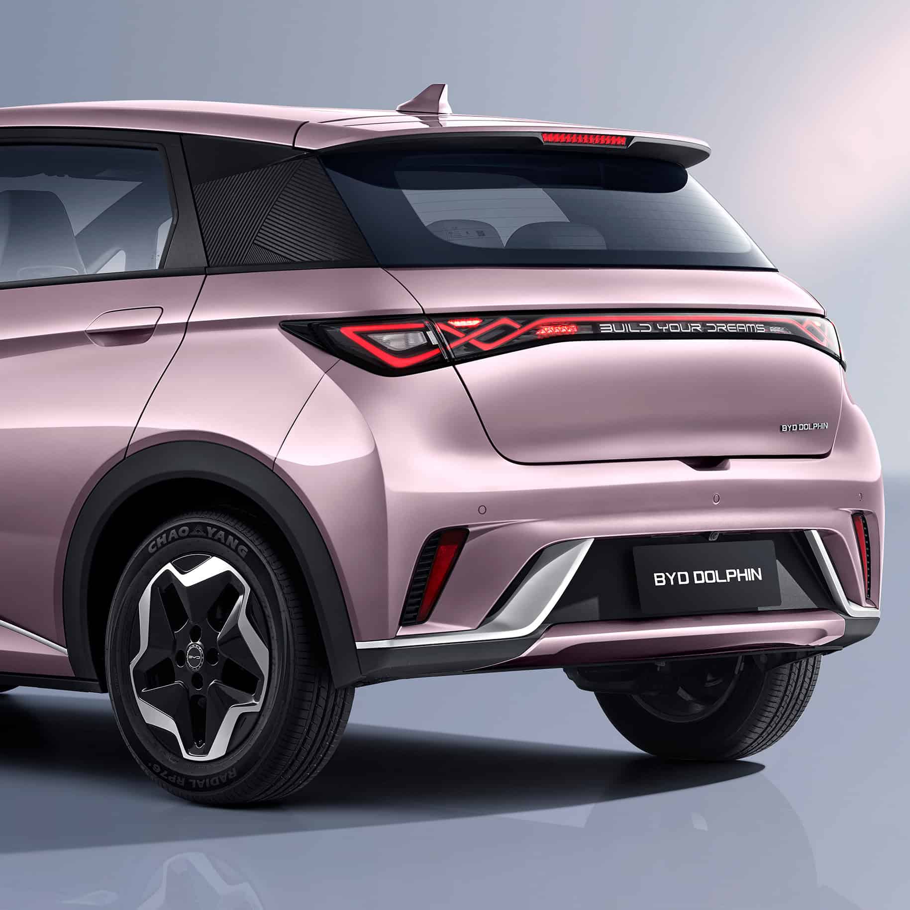 BYD Dolphin - Đuôi xe