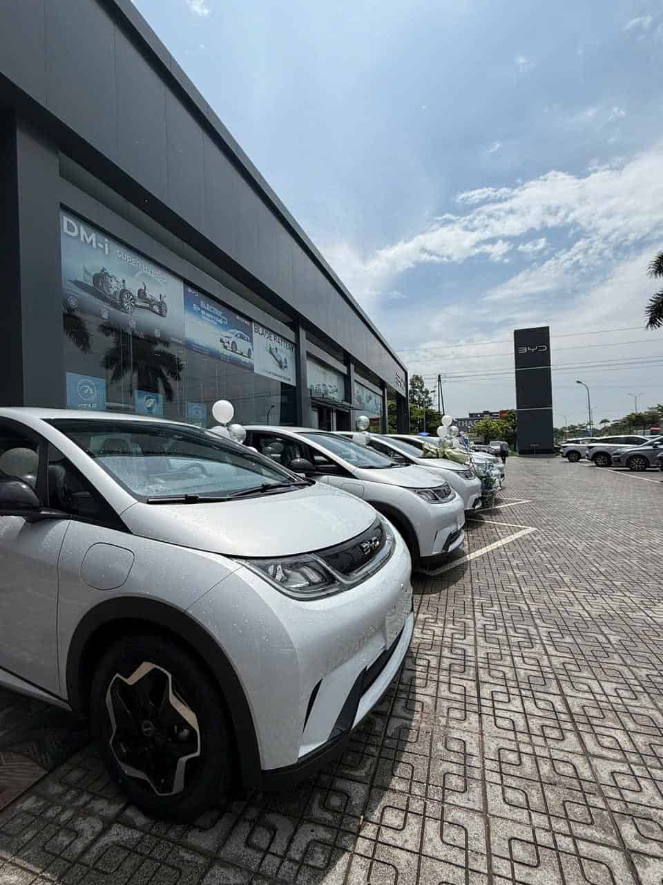 BYD Long Biên - Hà Nội