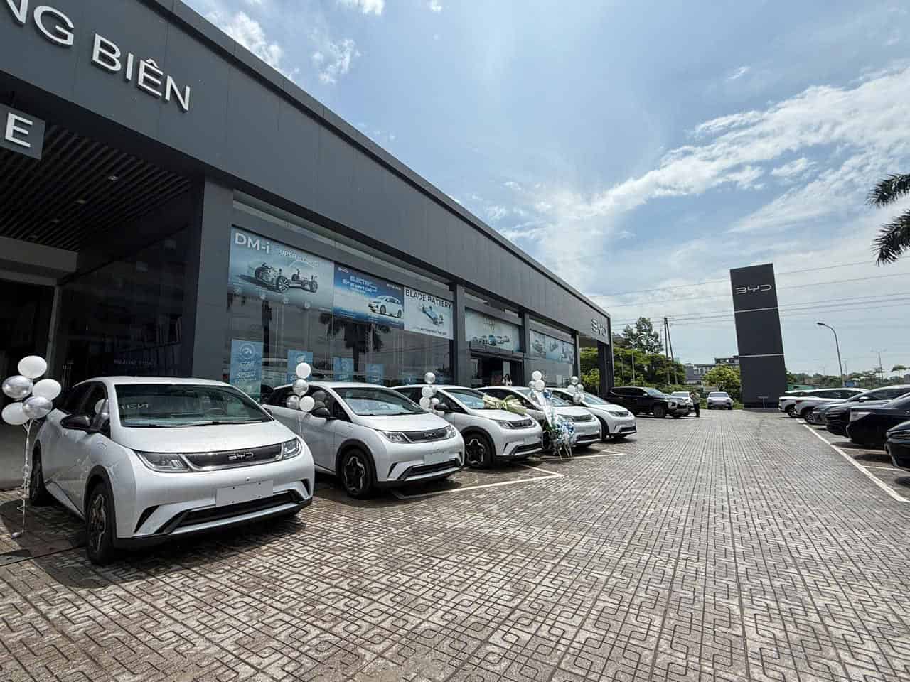 BYD Long Biên - Hà Nội