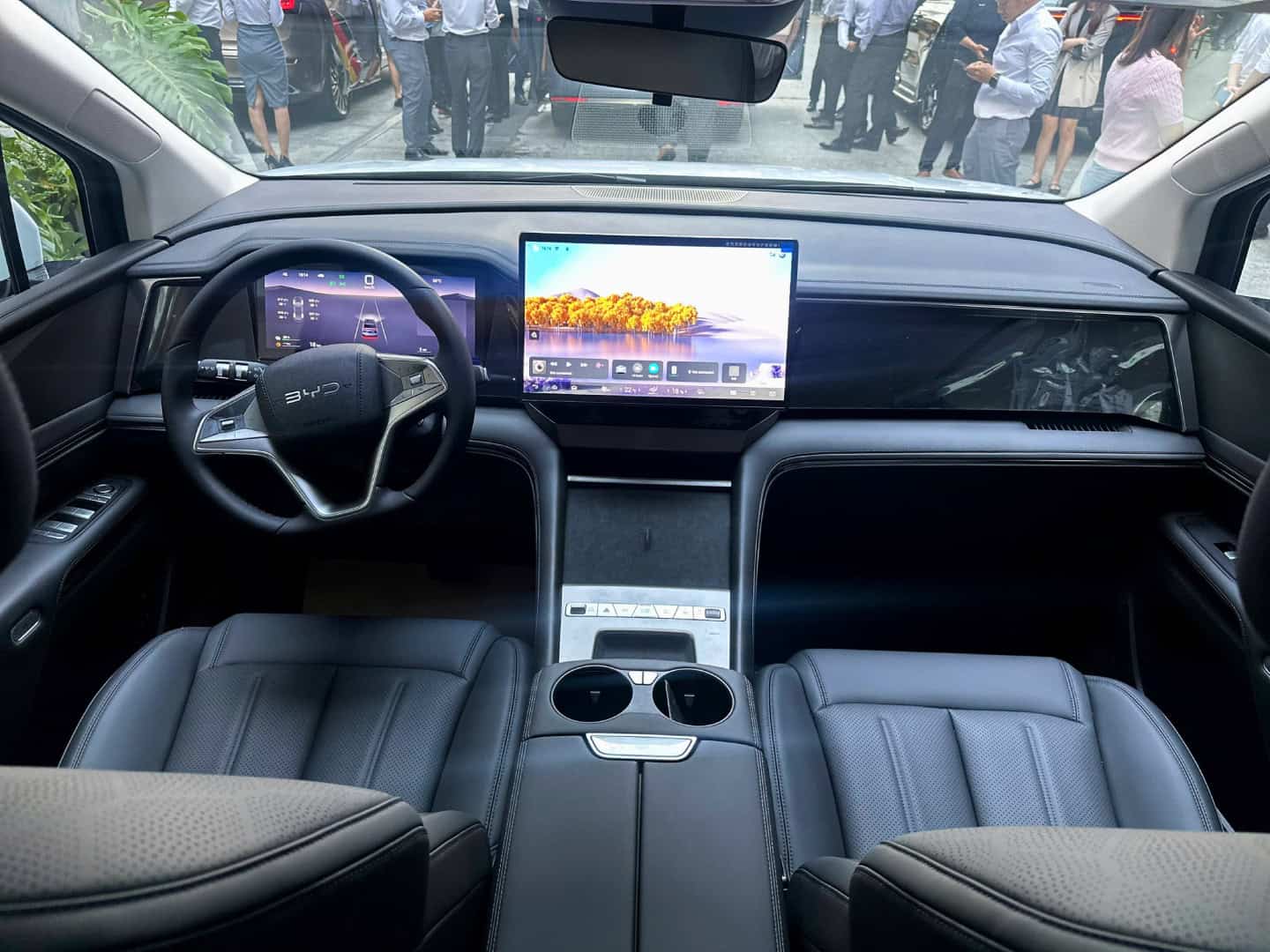 Nội thất BYD M9