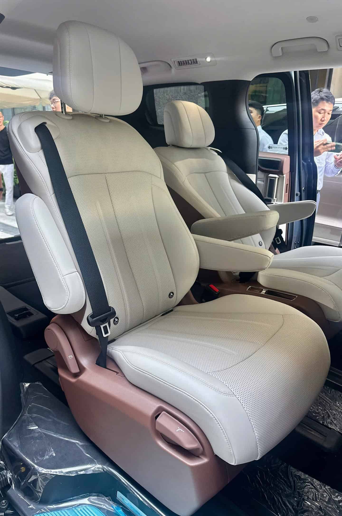 Nội thất BYD M9