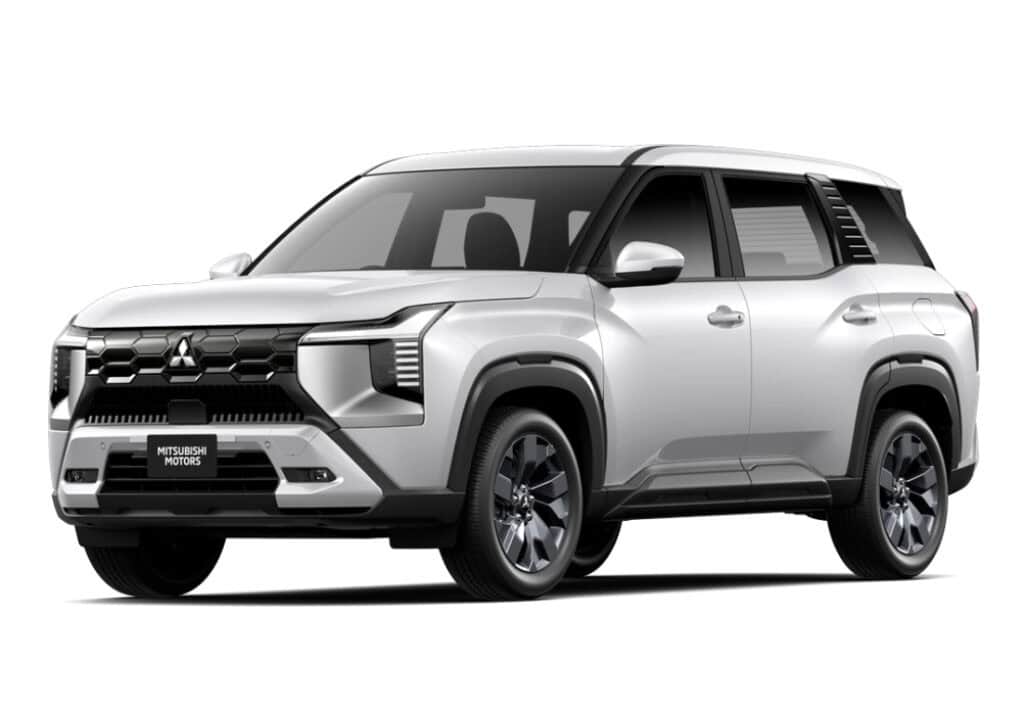 Mitsubishi Destinator Exceed Màu Trắng