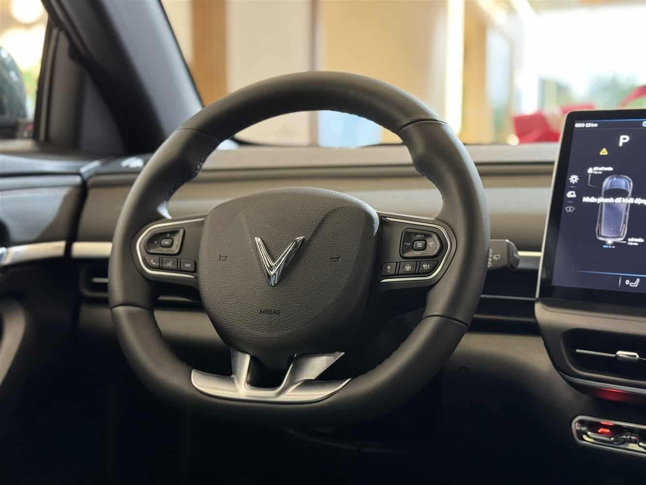 Vô lăng trên VF6