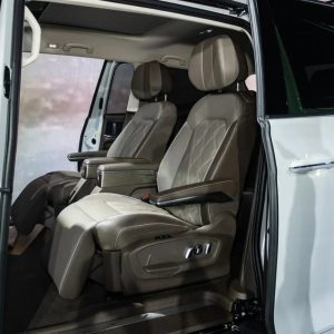 Volkswagen Viloran Premium