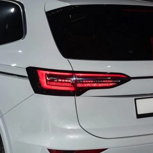 Volkswagen Viloran Premium