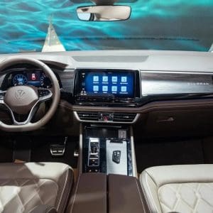 Volkswagen Viloran Premium