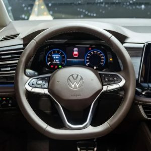 Volkswagen Viloran Premium