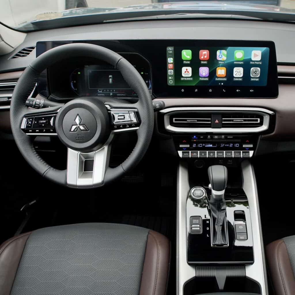 Mitsubishi Destinator