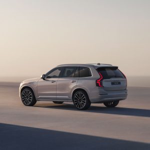 Volvo XC90 T8 Recharge Ultra (Plug-in Hybrid)