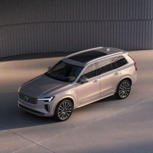 Volvo XC90 T8 Recharge Ultra (Plug-in Hybrid)