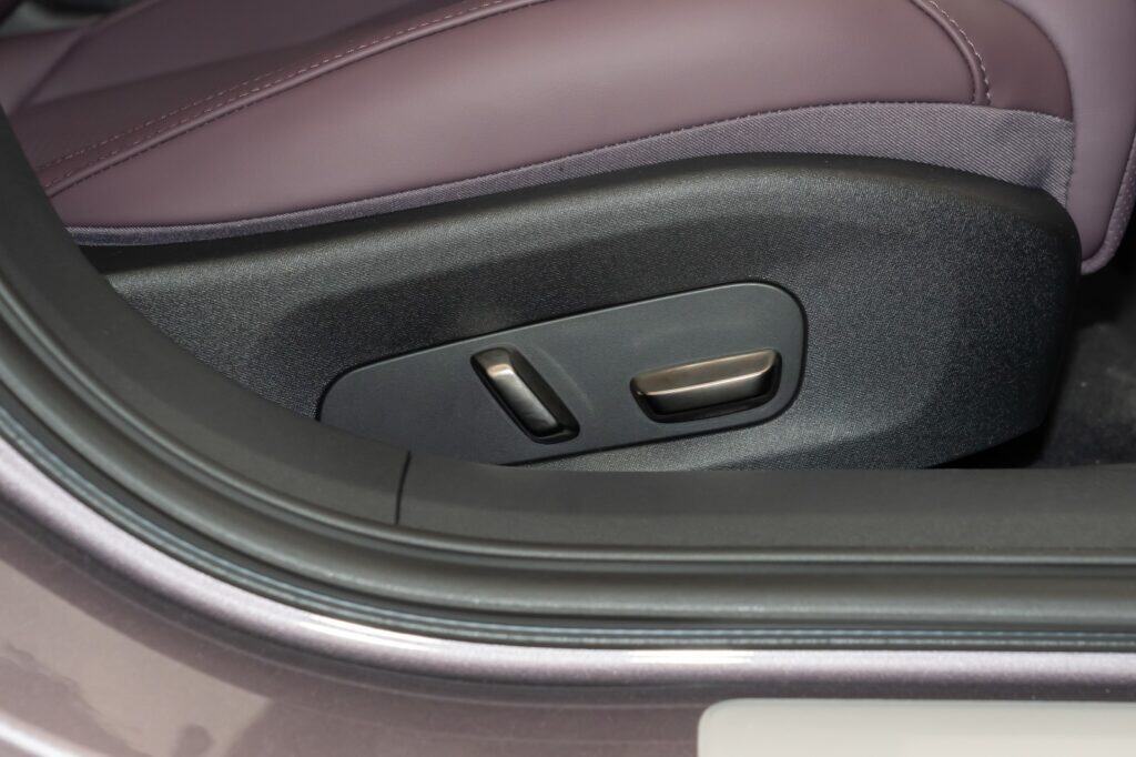 Nội thất Xiaomi SU7