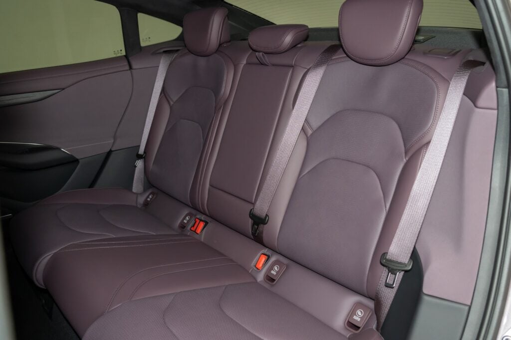 Nội thất Xiaomi SU7