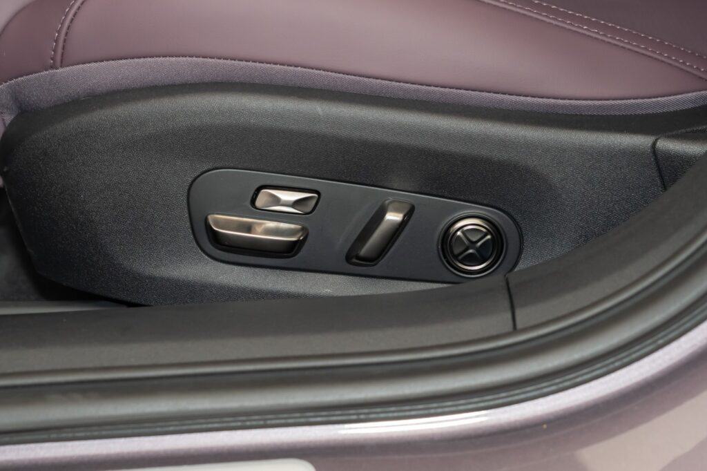 Nội thất Xiaomi SU7