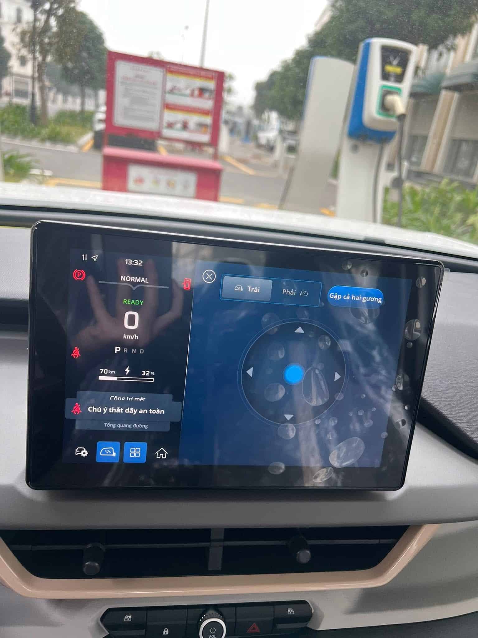 VinFast VF3 Plus : Apple CarPlay/Android Auto không dây