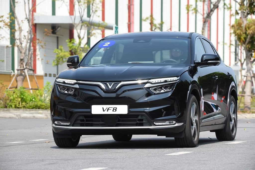 Trả Góp VinFast VF8
